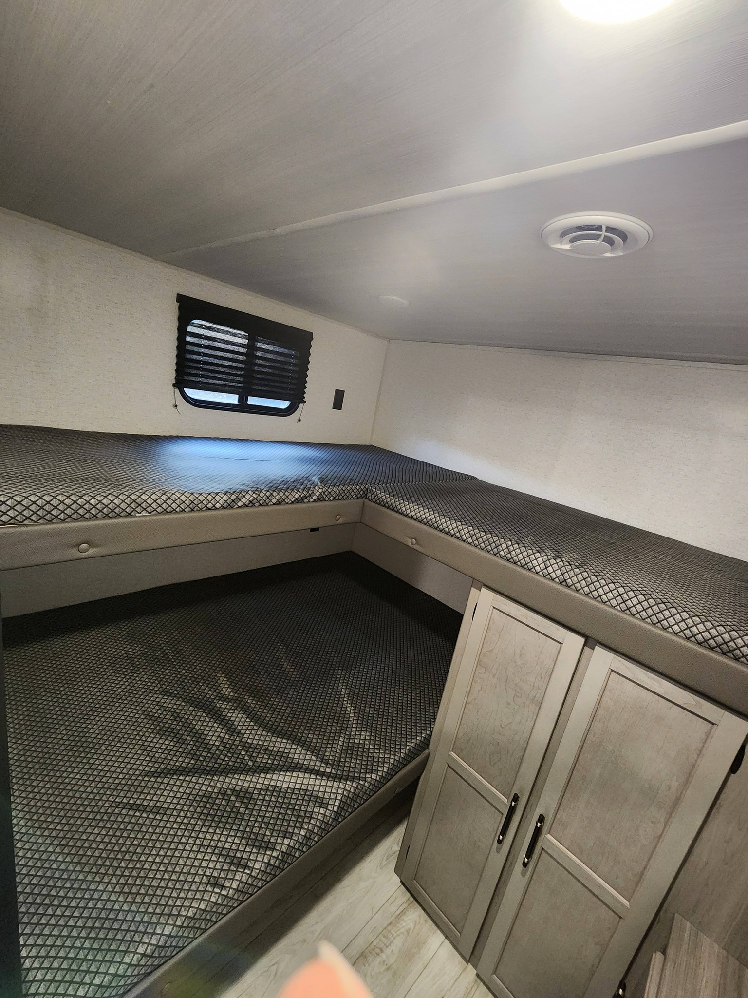 700 W Rogers St lot 3 Clinton 12.jpg